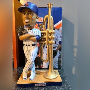 2023 Edwin Diaz NY Mets Trumpet Bobblehead - New In Box (SGA 8/15/23)